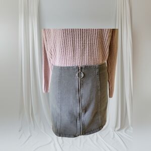 Green denim with zipper front skirt, EUC